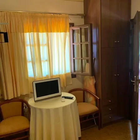 アパートホテル Village Dimopoulos 3*