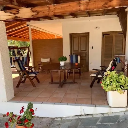 アパートホテル Village Dimopoulos Rodhodháfni