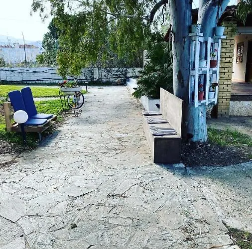 Ξενοδοχείο με διαμερίσματα Village Dimopoulos Ροδοδάφνη